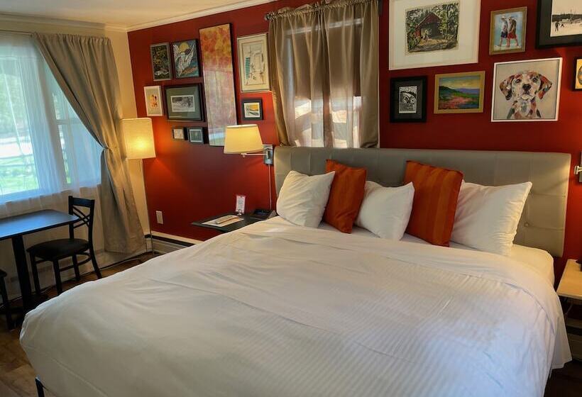 اتاق استاندارد, Sleep Woodstock Motel