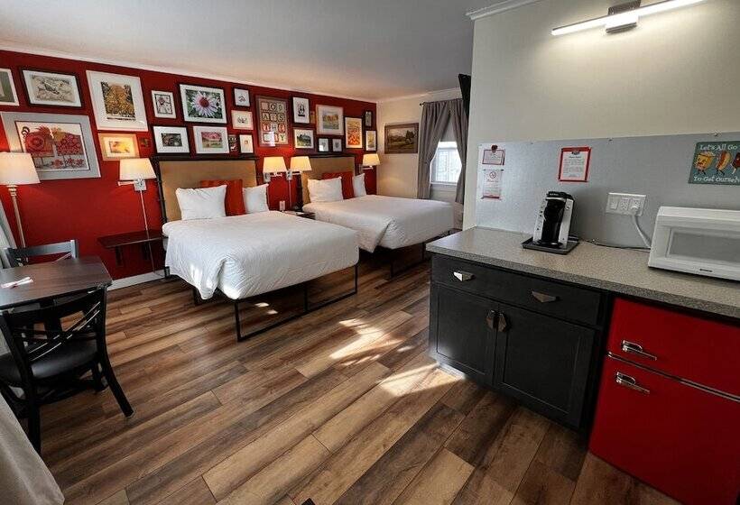 Номер Стандарт, Sleep Woodstock Motel