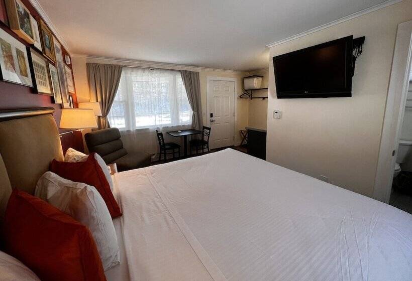 اتاق استاندارد, Sleep Woodstock Motel