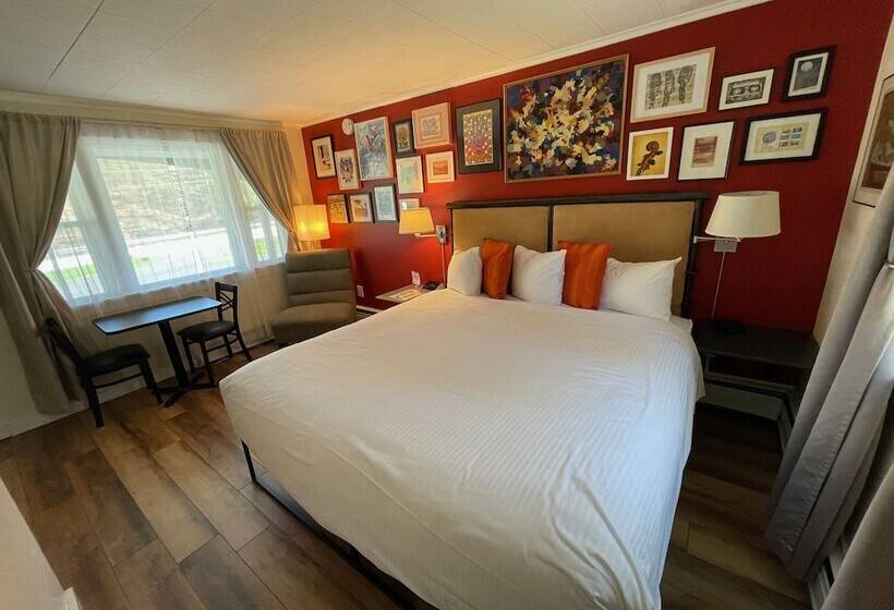 اتاق استاندارد, Sleep Woodstock Motel