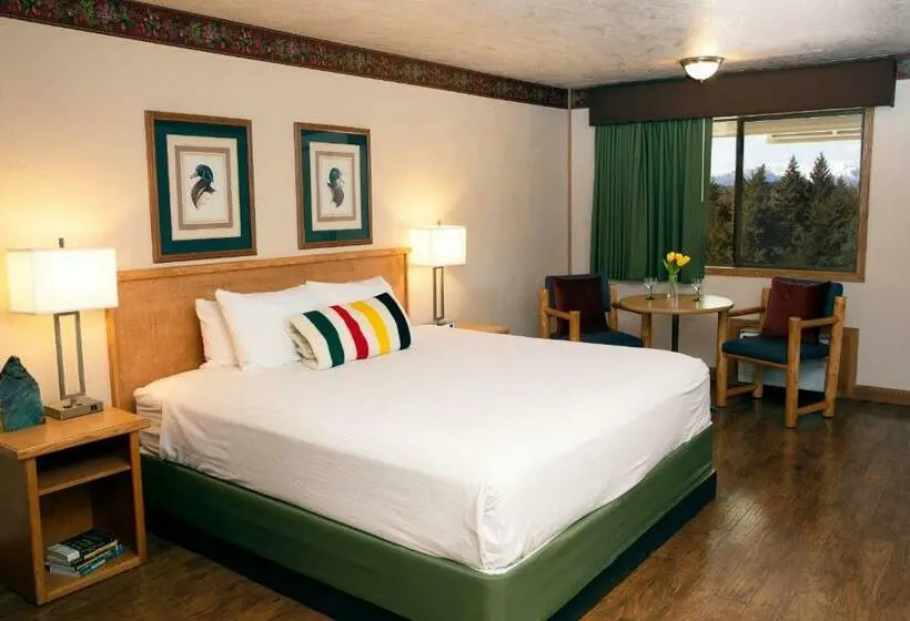 キングサイズベッドのスタンダードルーム, Timbers Motel