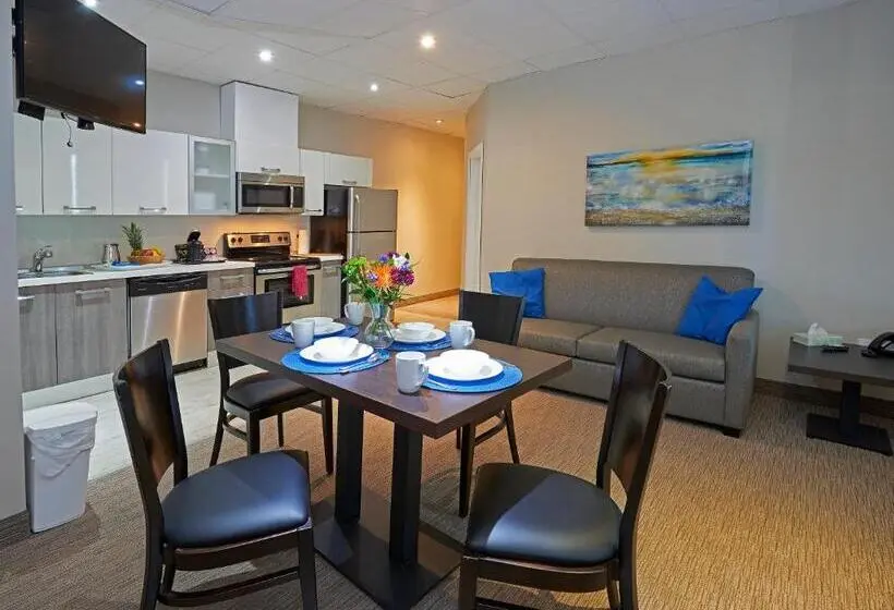 Perhesviitti, Wasaga Riverdocks Hotel Suites