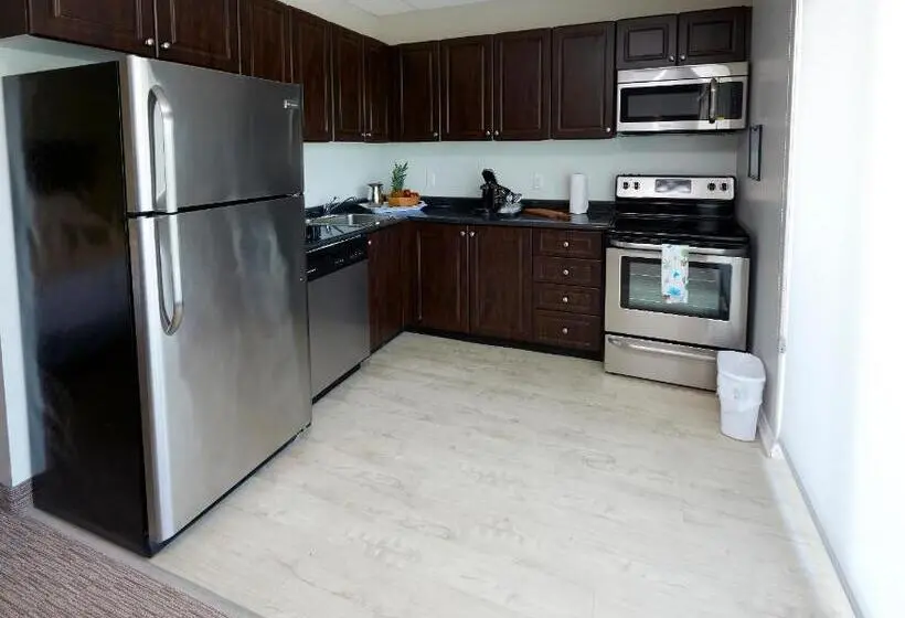 Deluxe-huone Parveke, Wasaga Riverdocks Hotel Suites