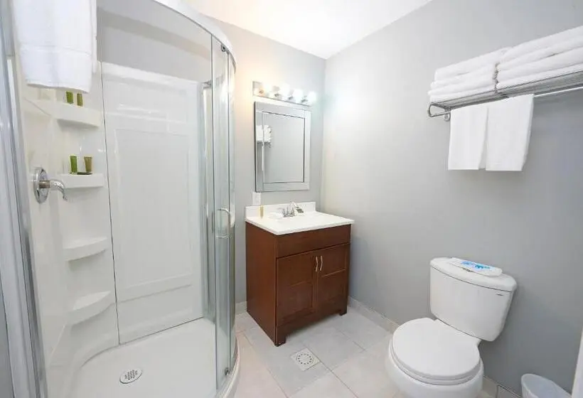 Standard-huone King-vuode, Wasaga Riverdocks Hotel Suites
