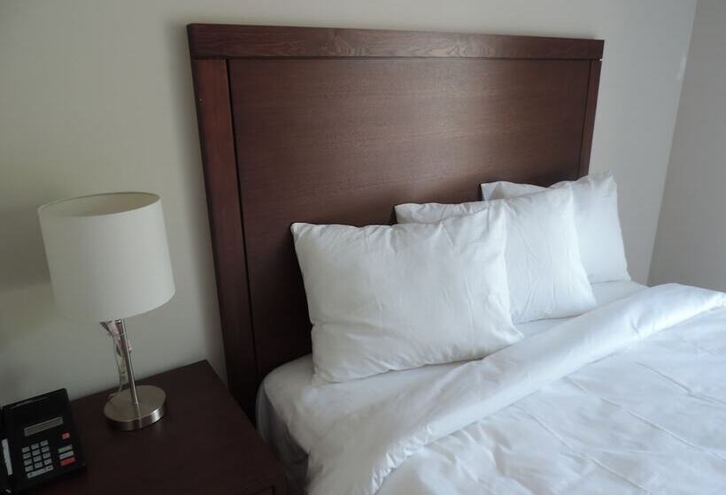 إستوديو قياسى, Wasaga Riverdocks Hotel Suites