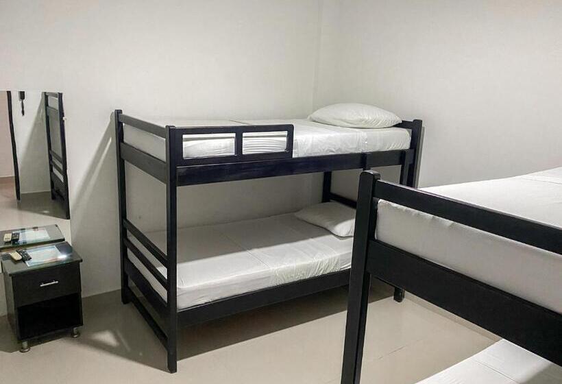 ルームシェアのワンベッド, Hostal Viña Del Mar