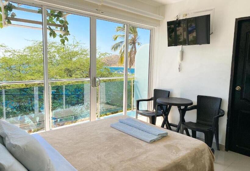 オーシャンビュースタンダードルーム, Hostal Viña Del Mar