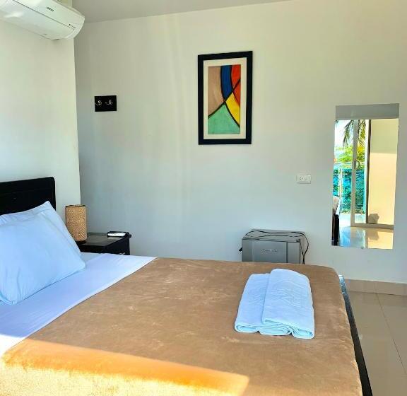 オーシャンビュースタンダードルーム, Hostal Viña Del Mar