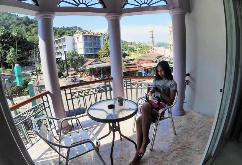 デラックスルーム, Pop In Aonang