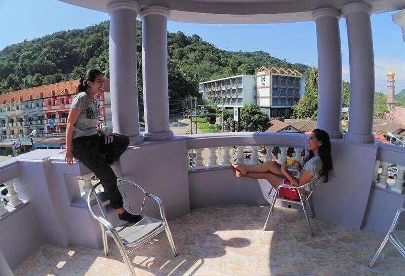 バルコニー付きスタンダードトリプルルーム, Pop In Aonang