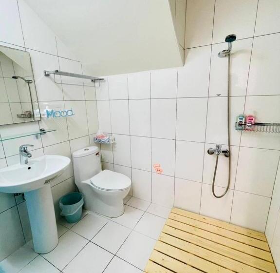 اتاق استاندارد چهار تخته, 芹菜芋頭親子民宿