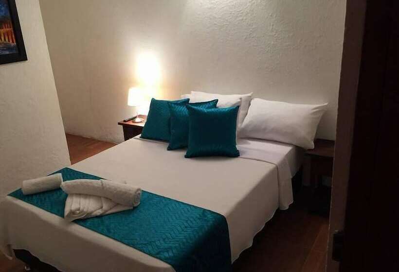 スタンダードルーム, Santa Maria De La Rueda