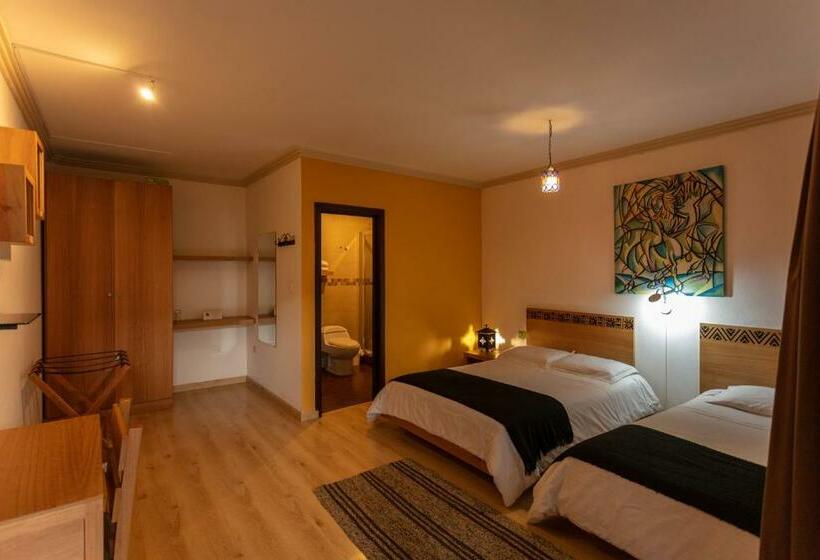 غرفة إقتصادية, Casa Merced