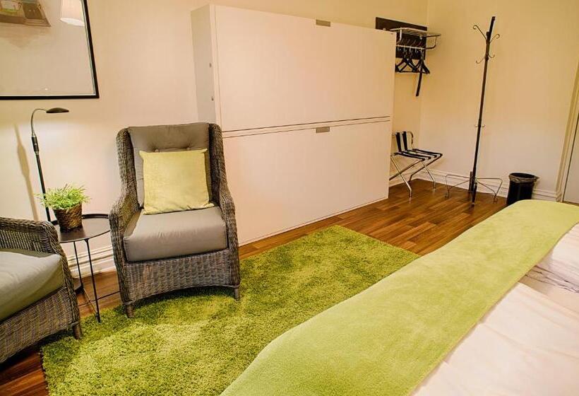 غرفة عائلية, H5