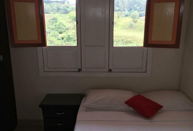 스탠다드 룸, Hostal Casa De Vicente