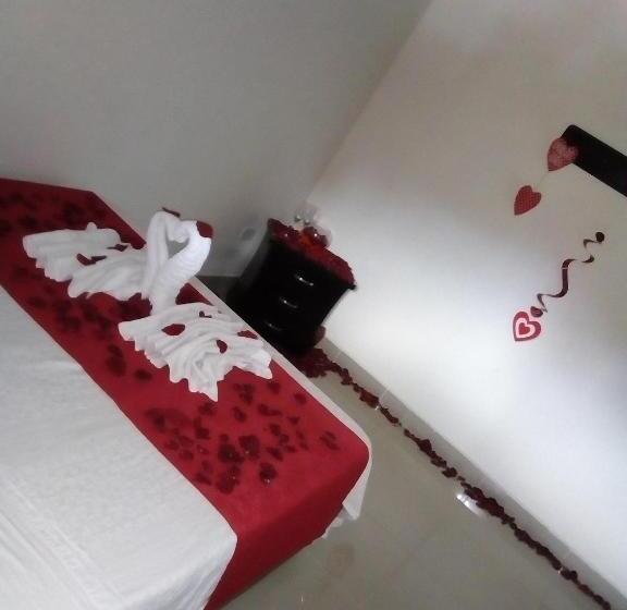 스탠다드 트리플 룸, Hostal Casa De Vicente