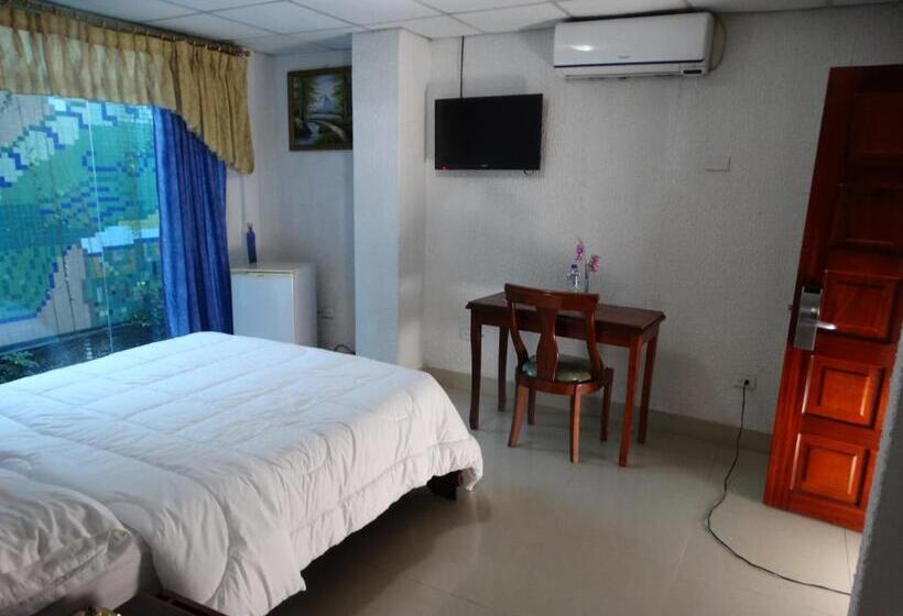 غرفة قياسية, La Cascada   Lago Agrio