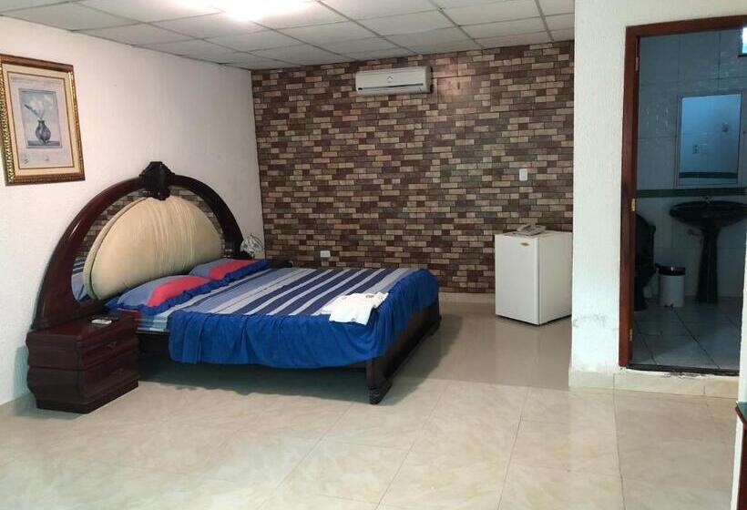 غرفة قياسية, La Cascada   Lago Agrio