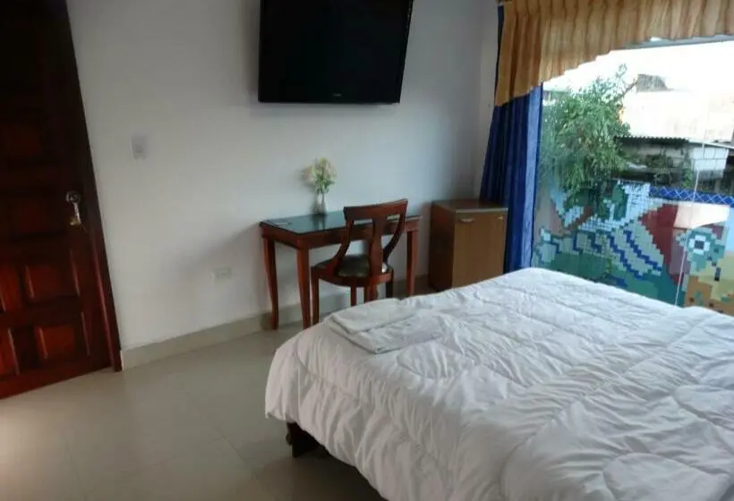 Deluxe Yhden Hengen Huone, La Cascada Lago Agrio