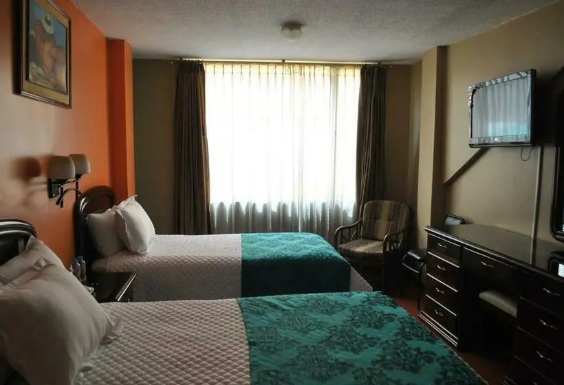Standard-huone, Makroz