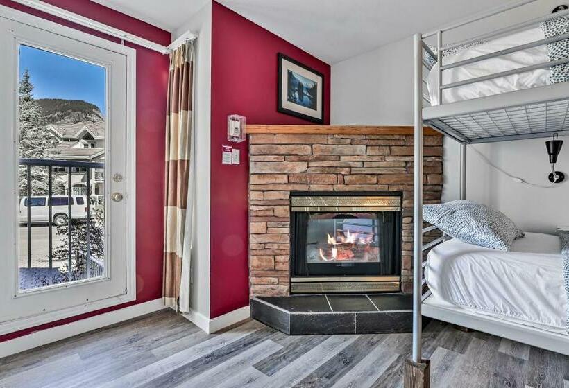 מיטה בחדר משותף, Samesun Banff Hostel