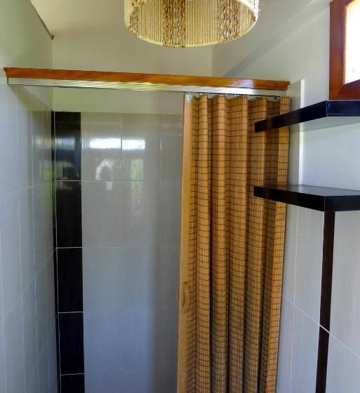 اتاق استاندارد چهار تخته با چشمانداز دریا, Sotavento