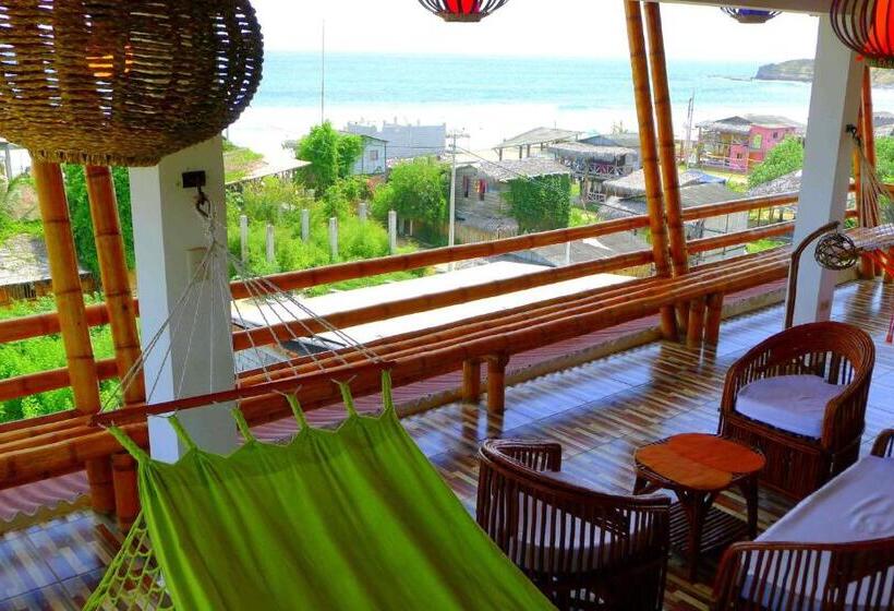 اتاق استاندارد چهار تخته با چشمانداز دریا, Sotavento