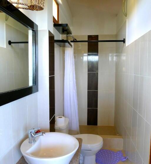 اتاق استاندارد چهار تخته با چشمانداز دریا, Sotavento