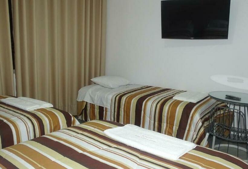 غرفة قياسية ثلاثية, Vallehermoso Lunahuana