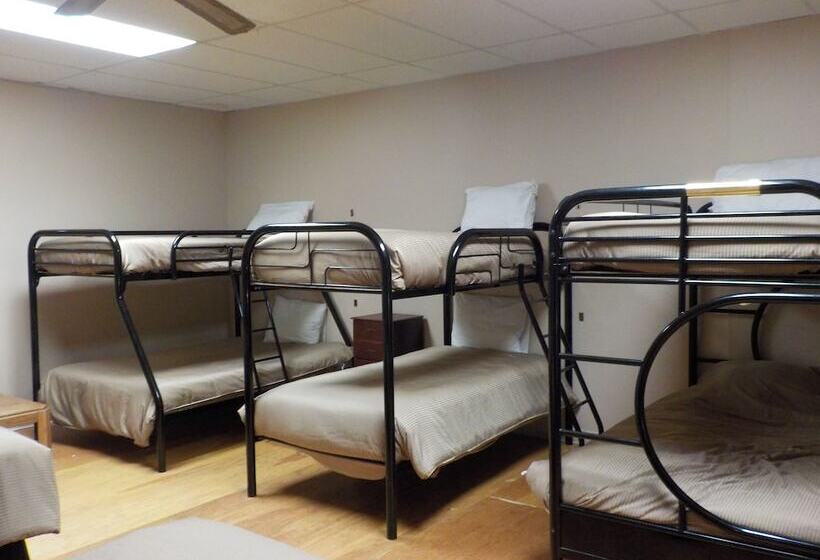 공동 객실, Vernon Hostel