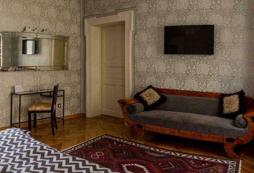 Люкс Deluxe Кровать Кинг, Vila Katharina