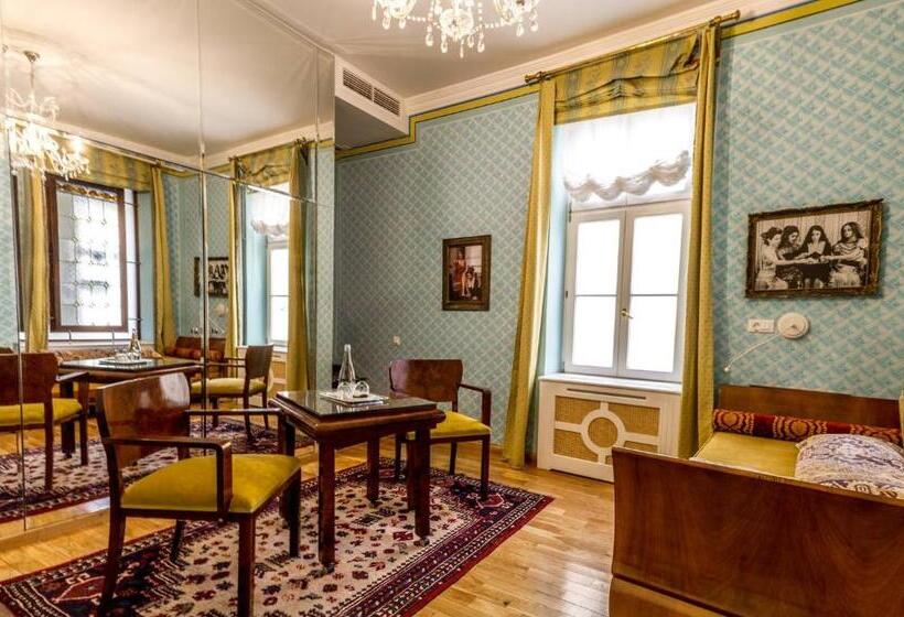 Люкс Deluxe Кровать Кинг, Vila Katharina