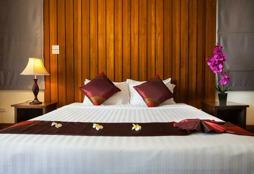 발코니 디럭스 룸, Pattra Vill Resort