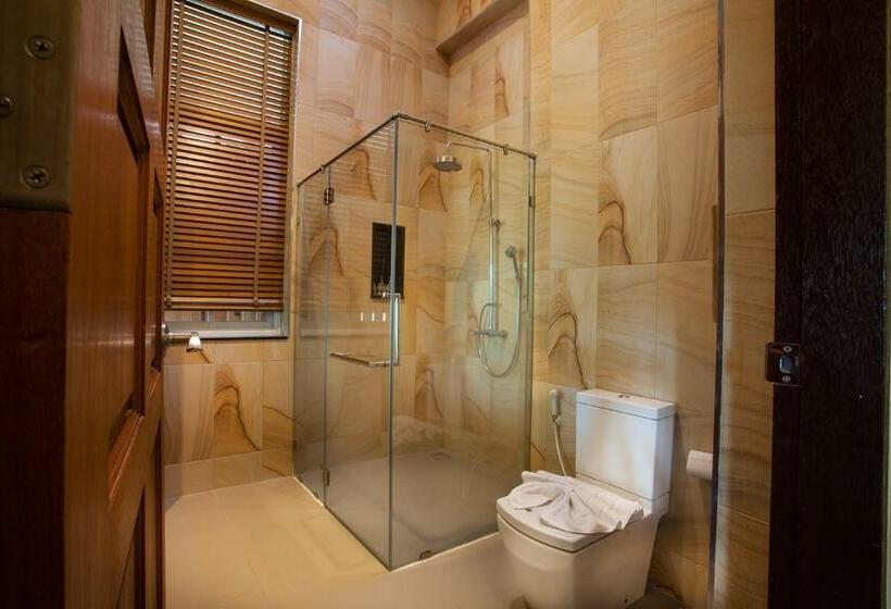 발코니 디럭스 룸, Pattra Vill Resort