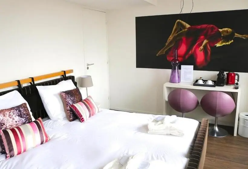 ジュニアスイート, Saillant Hotel Maastricht City Centre Auping Hotel Partner