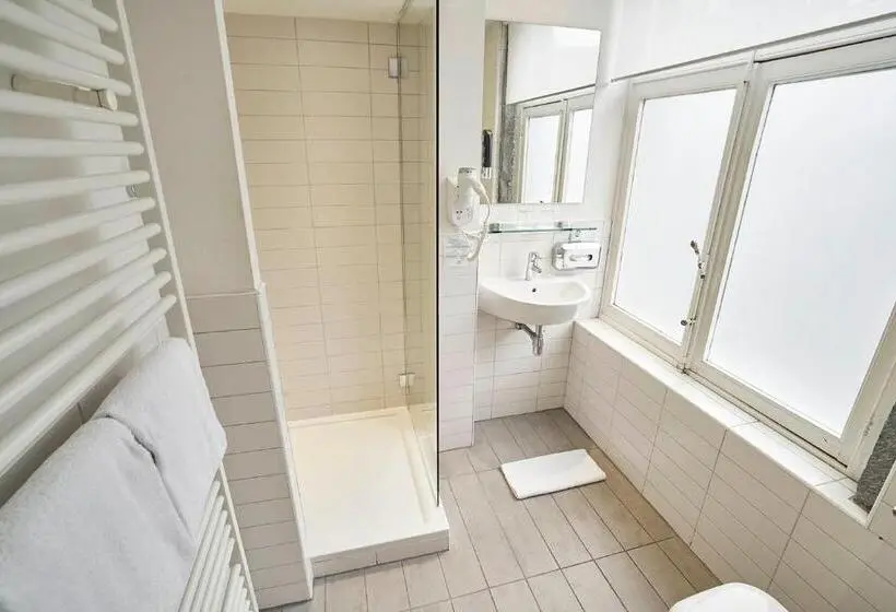 スーペリアールーム, Saillant Hotel Maastricht City Centre Auping Hotel Partner