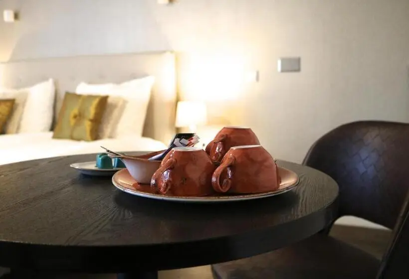 スーペリアールーム, Saillant Hotel Maastricht City Centre Auping Hotel Partner