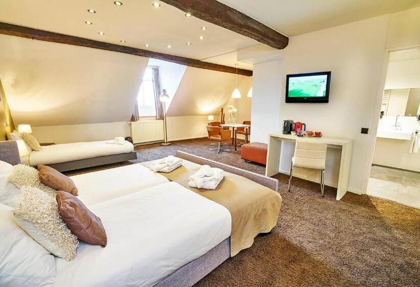 Трехместный Президентский, Saillant Hotel Maastricht City Centre   Auping Hotel Partner