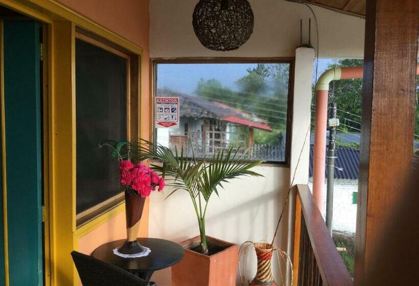 带阳台的豪华间, Casa Pachamama