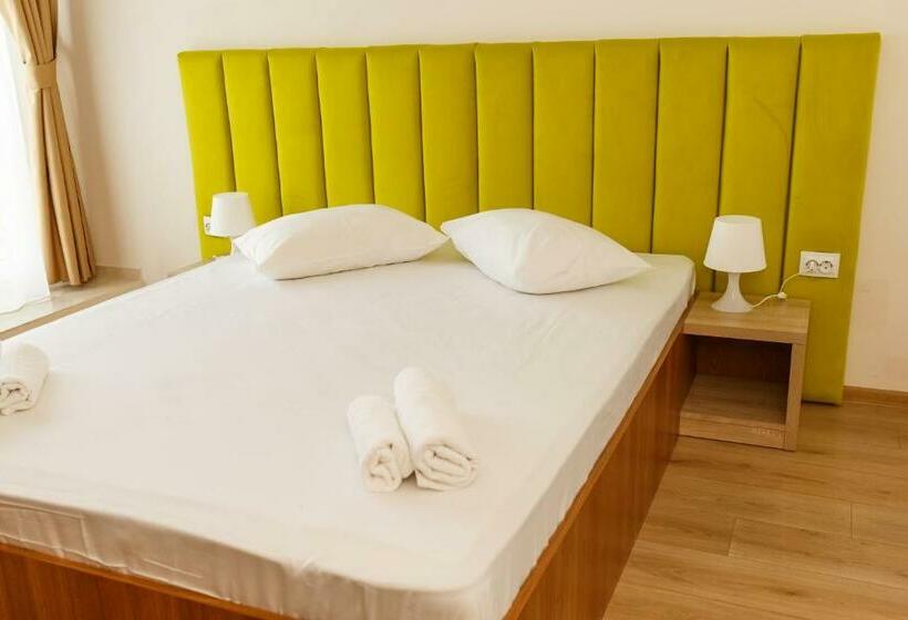 חדר סטנדרט, Astoria Patria