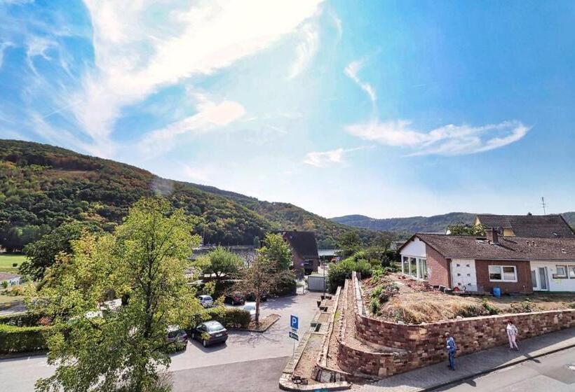 1 Bedroom Apartment Lake View, Green Seeblick Hotel Am See