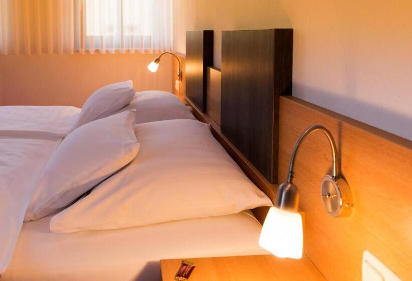 スタンダードトリプルルーム, -pension Treppengasse Nr 6