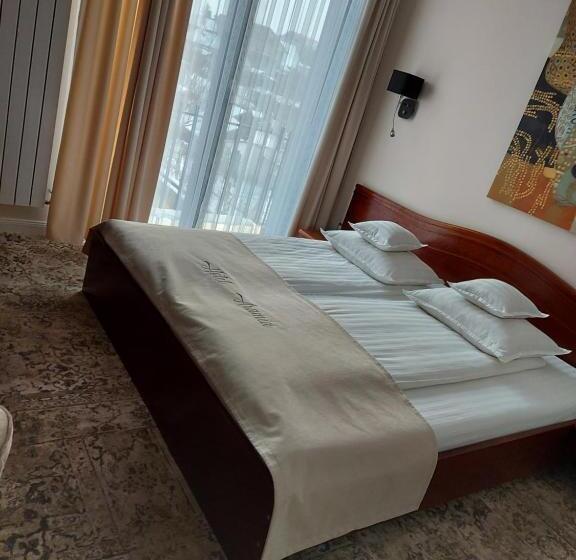 Номер Deluxe с Балконом, Aramia