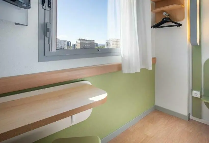 اتاق استاندارد با تخت‌های تاشو, B&b Hotel Zaragoza Plaza Mozart