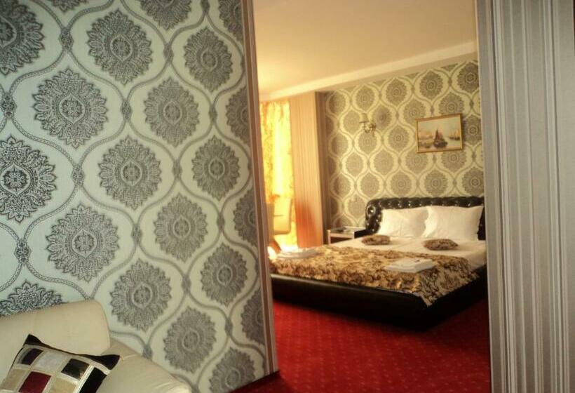 סוויטה, Boutique Shine