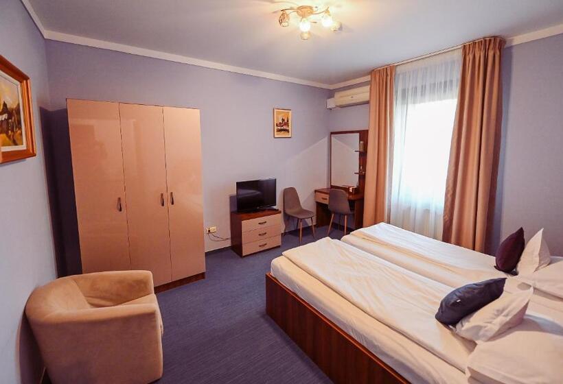 标准间, Conacul Domnesc