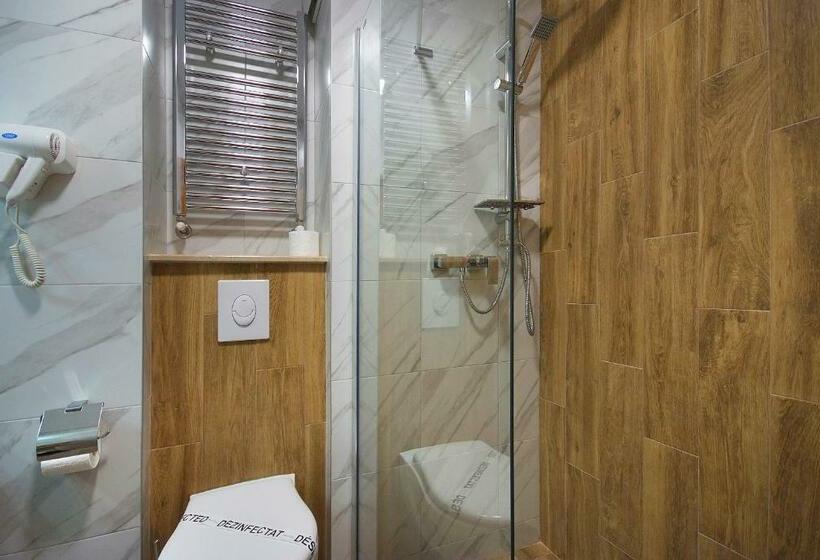 스탠다드 룸, Dobru