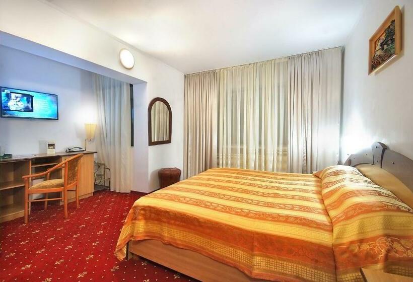 스탠다드 룸, Dobru