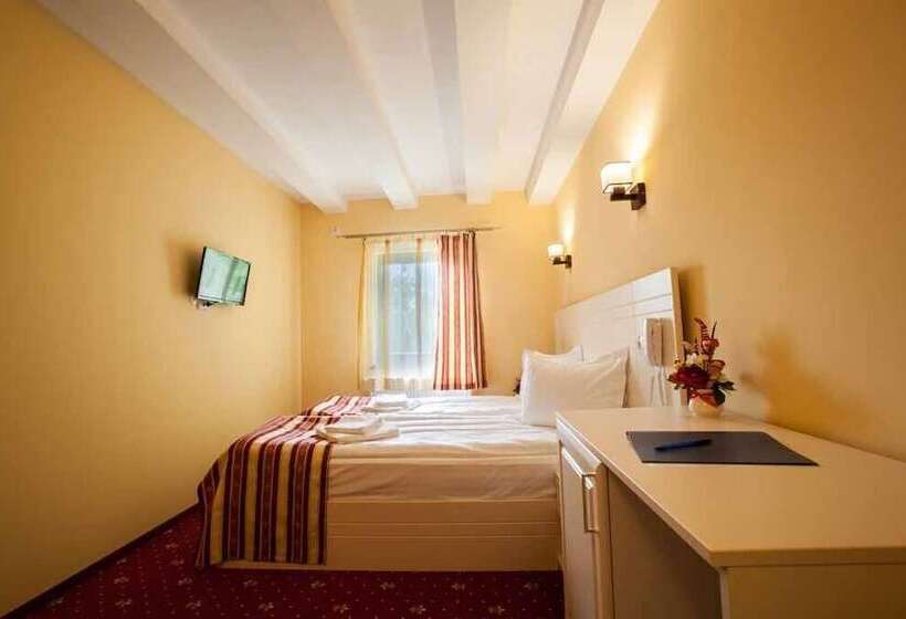 חדר דלוקס, Extravagance