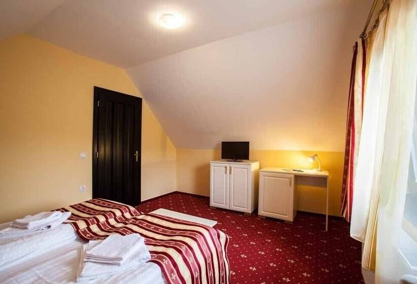 חדר דלוקס, Extravagance